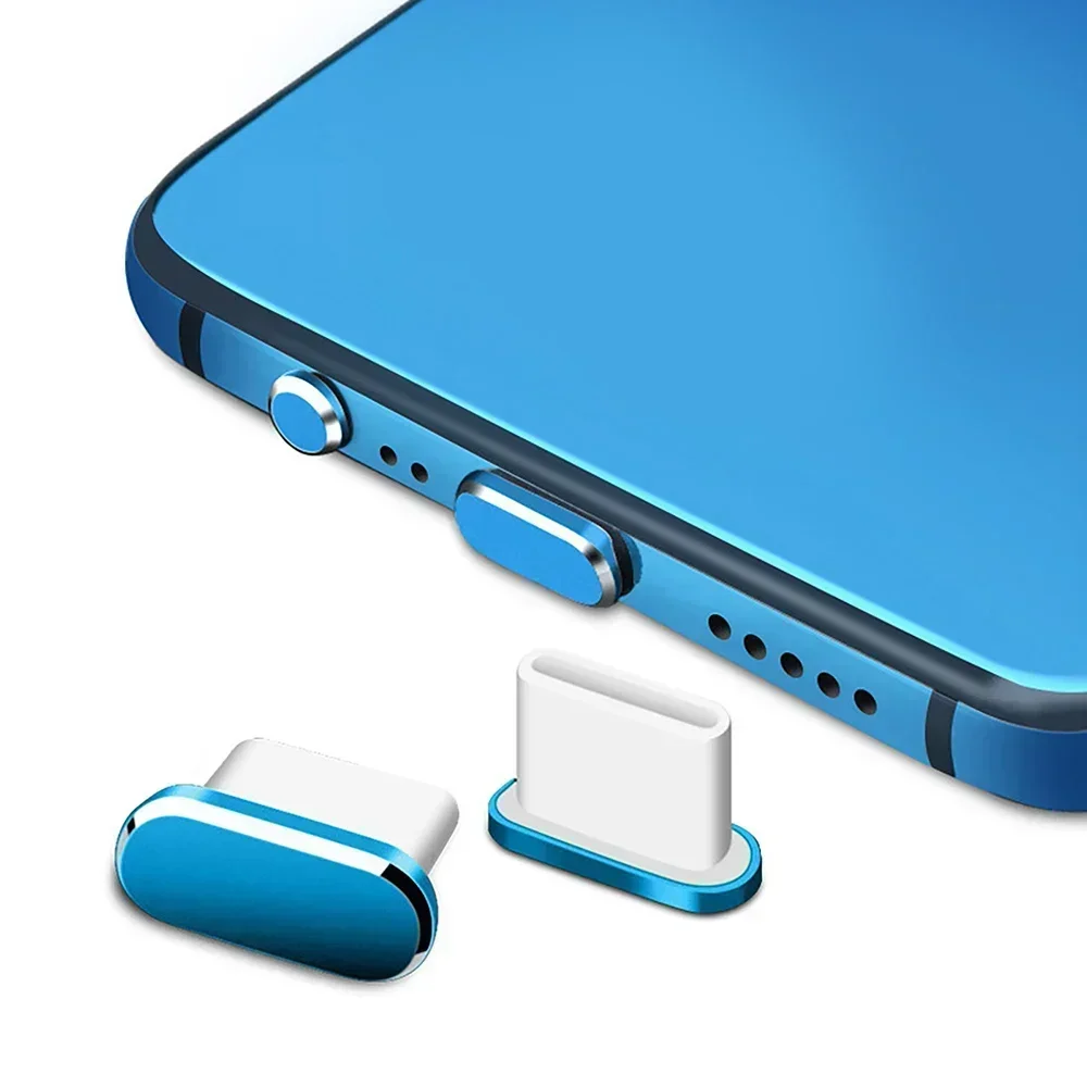 Kit com 2 Tampas Protetoras de Metal para iPhone 16/15 Pro/Max/Plus – Proteção Total para a Porta USB-C Contra Poeira e Danos!